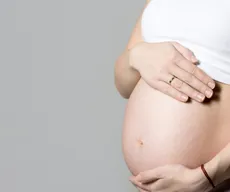 Mulheres na Paraíba têm filhos mais tarde e em menor número, revela Censo 2022