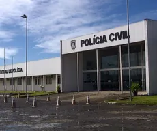Suspeita de atuar em esquema de extorsão sexual é presa na Paraíba