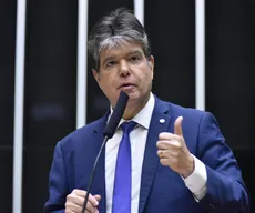 Câmara aprova urgência para projeto de Ruy que combate vício em apostas online