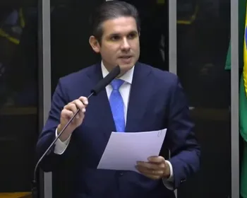 Em aceno a Lula, Motta encaminha PEC que acaba com a escala 6x1 para a CCJ