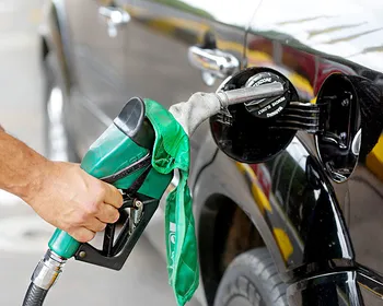 Petrobras anuncia aumento de R$ 0,38 no valor do diesel a partir deste sábado (14)
