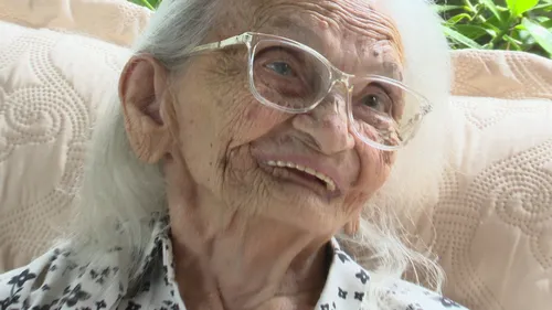 
				
					100 anos de Elizabeth Teixeira remonta luta por terra: 'legado dela é histórico', diz filha
				
				