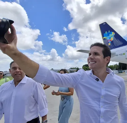 
				
					Anistia: Hugo afirma que 'não é hora de tensionar' os poderes e avisa que agirá como 'árbitro'
				
				