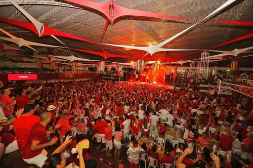 
				
					Baile Vermelho e Branco em João Pessoa
				
				