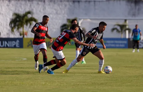 
				
					Botafogo-PB x Campinense pelo Campeonato Paraibano 2025: Belo goleia a Raposa e se firma no G-4
				
				