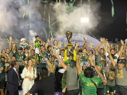 
				
					Aniversário em campo e na cidade: Sousa celebra o clube e o povo no mesmo dia
				
				