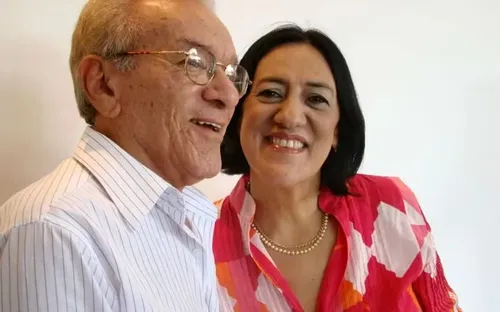 
				
					RETRO/Antônio Barros morreu em 2025
				
				