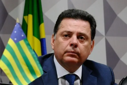 
				
					Perillo confirma conversa com Cícero sobre filiação ao PSDB: 'futuro promissor'
				
				