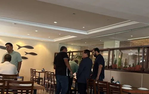 
				
					Galdino reúne deputados em restaurante antes de anunciar escolha para o TCE-PB
				
				