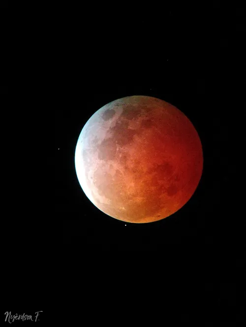 
				
					Lua de Sangue: veja imagens do eclipse lunar na Paraíba
				
				