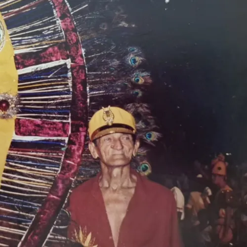 
				
					Memórias da Folia: Cafuçu celebra a liberdade de ser excêntrico desde 1989
				
				