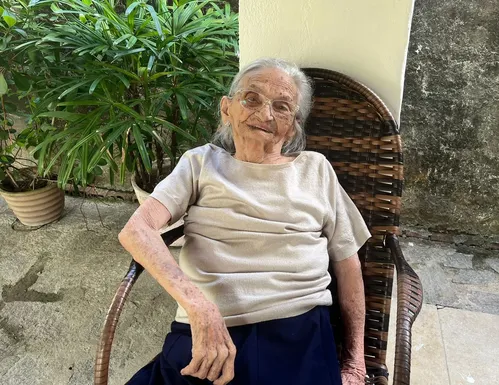 
				
					Entrega do assentamento Elizabeth Teixeira encerra conlito de terra mais antigo do país
				
				