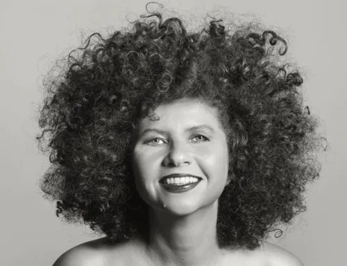 
				
					Roberta Campos se apresenta em Campina Grande nesta sexta-feira (16)
				
				