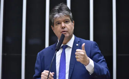 
				
					MPF defende anulação da condenação de Ruy Carneiro no Caso Desk
				
				