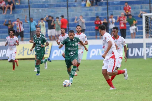 
				
					Sousa vence o Esporte de Patos, de virada, pelo Paraibano 2025
				
				