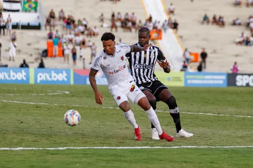 
				
					Treze x Botafogo-PB pelo Campeonato Paraibano 2025: Belo bate o Galo por 2 a 1 e vence o Tradição
				
				