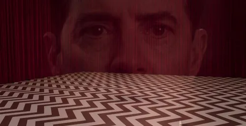 
				
					Twin Peaks, Mulholland Drive e mais: obras para conhecer David Lynch, por ordem de estranheza
				
				