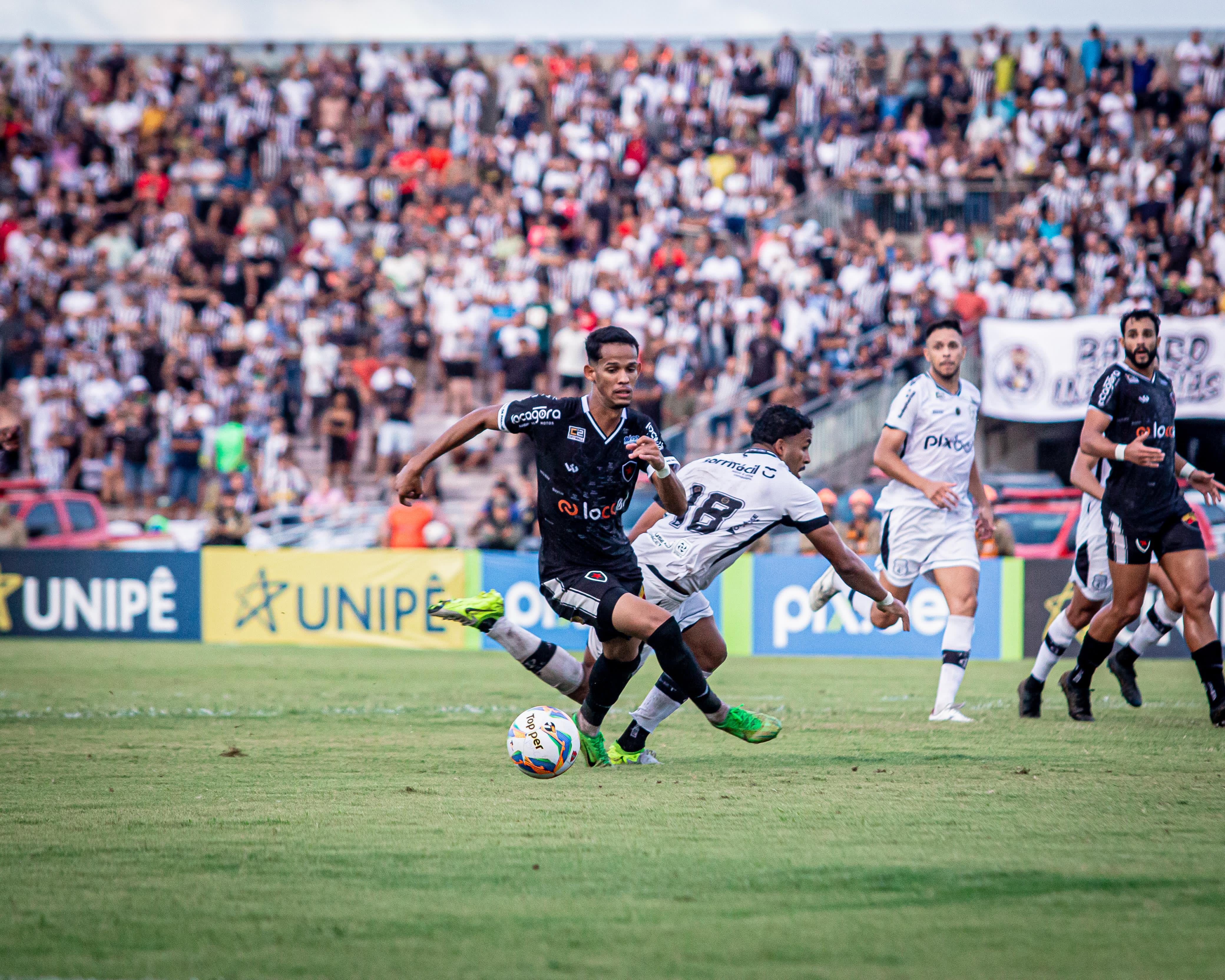 Botafogo-PB empata com o Treze, elimina o rival e vai à final do ...