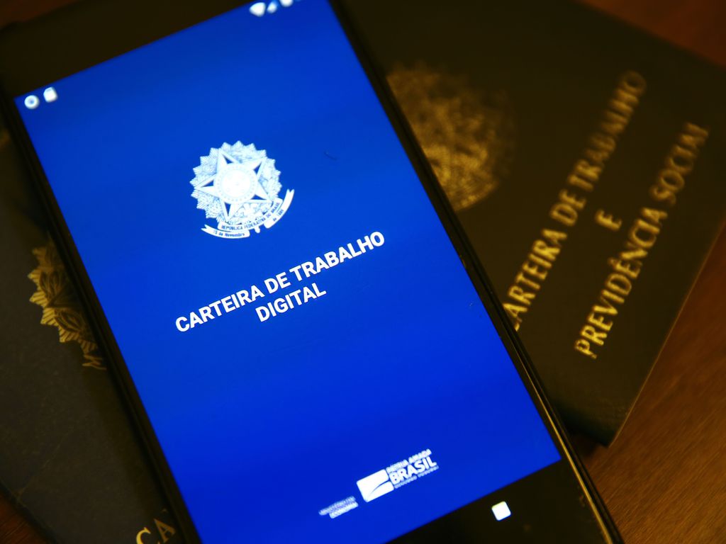 Taxa de desemprego na Paraíba cai para 5,4%, menor taxa da série histórica