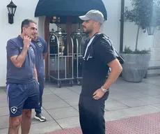 Arthur Cabral se junta ao elenco do Botafogo nos EUA para Copa do Mundo de Clubes da Fifa