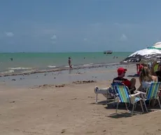 Dois trechos de praias estão impróprios para banho no litoral da Paraíba