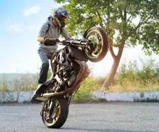 'Empinar' moto é reconhecido como esporte em Bayeux; entenda