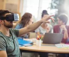 Inteligência artificial em sala de aula: saiba como uso equilibrado pode ajudar no aprendizado