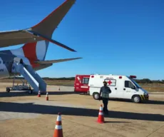 Médico paraibano salva bebê de 5 meses que engasgou em voo: ‘ela não tinha batimentos’