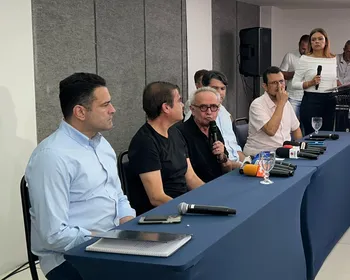 De volta a João Pessoa, Cícero explica quem ajudou no retorno de Israel e critica Itamaraty