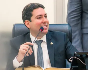 Veneziano oficializa convite para Felipe Leitão ingressar no MDB