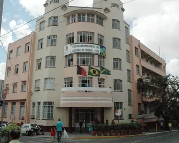 Risco de colapso: hospitais ameaçam paralisar por atrasos da prefeitura de Campina Grande