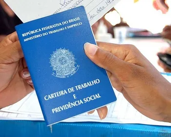 Taxa de desemprego no Brasil cai para 5,8%, a menor já registrada