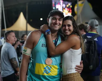 Sorte no jogo e no amor:  Andressa e George comemoram parceria de mais de uma década