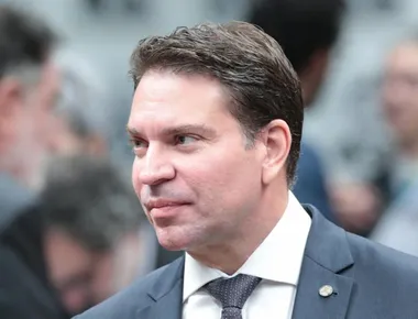 Hugo cobra 'sintonia' do STF ao anunciar ação para livrar Ramagem de ação penal