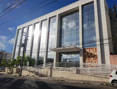 MPPB investiga organizadores de festa por apresentação de menina 11 anos em show dos 'Neiffs'
