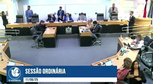 
				
					ALPB aprova pacote de remodelação no Judiciário da Paraíba; veja o que muda
				
				