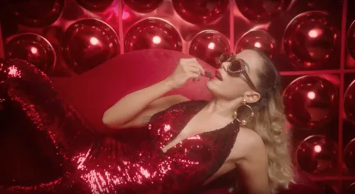 
				
					Anitta afirma ter cancelado show em Campina Grande por estar com infecção bacteriana severa
				
				