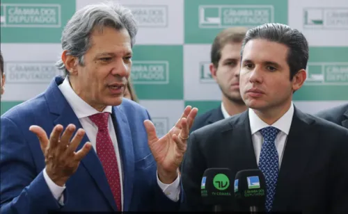
				
					Após 'pressão' de Motta, governo recua e promete reformulação de decreto do IOF
				
				