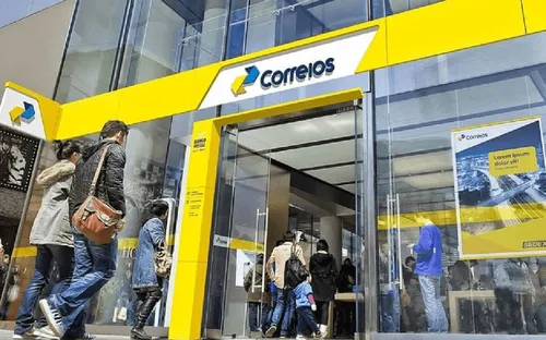  Trabalhadores dos Correios na Para&iacute;ba anunciam greve ap&oacute;s assembleia 