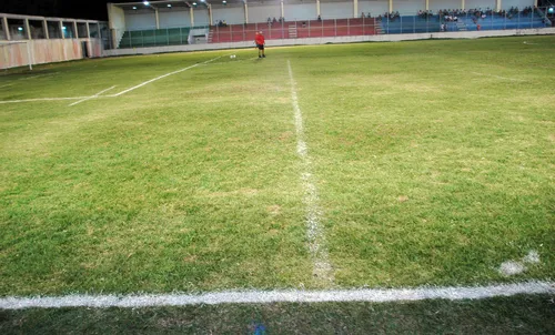 
				
					Estádio da Graça: veja o antes e depois da praça esportiva reinaugurada em João Pessoa
				
				
