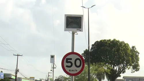 
				
					Assembleia aprova projeto que obriga divulgação online da localização de radares em estradas
				
				