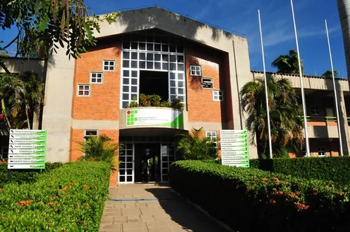
				
					Aulas são suspensas após casos de catapora em turma do IFPB de Cajazeiras
				
				