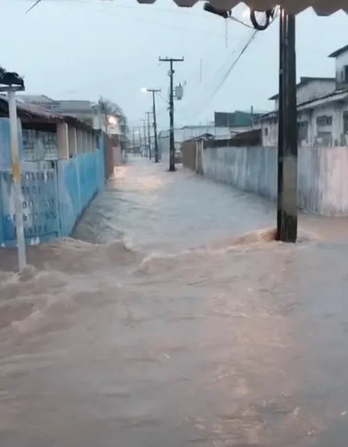 
				
					Chuva intensa: João Pessoa tem metade do volume de maio em apenas 48 horas
				
				