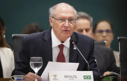 
				
					Como presidente em exercício, Geraldo Alckmin participará de evento em Campina Grande nesta sexta
				
				