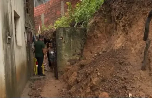 
				
					Moradores do Conde recebem 'saque calamidade' após situação de emergência por chuvas
				
				