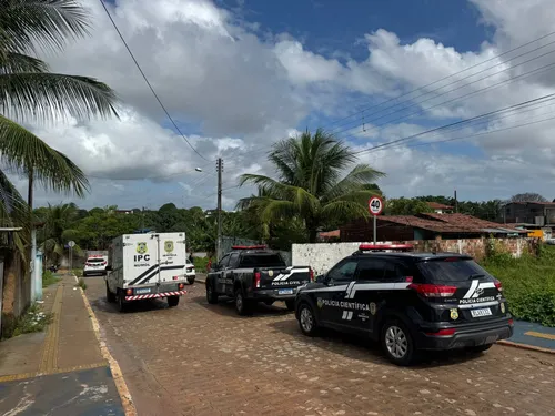 
				
					Corpo de homem que desapareceu após cair em galeria pluvial é encontrado a 2km de distância
				
				