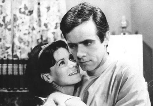 
				
					Dr. Fernando! Redenção foi minha primeira telenovela!
				
				