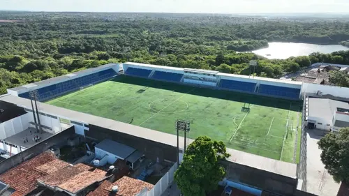 
				
					Estádio da Graça vai estar apto para receber jogos profissionais, diz Prefeitura de João Pessoa
				
				