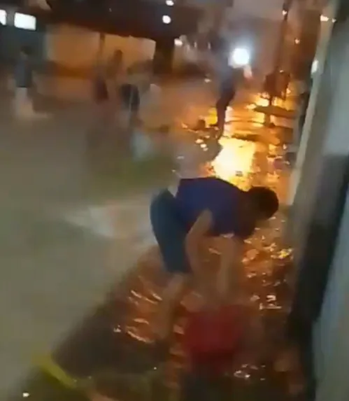 
				
					Homem desaparece em galeria pluvial de João Pessoa após fortes chuvas
				
				