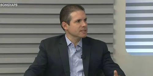 
				
					Hugo e mais 4 paraibanos assinam PEC que amplia crimes de responsabilidade de ministros do STF
				
				